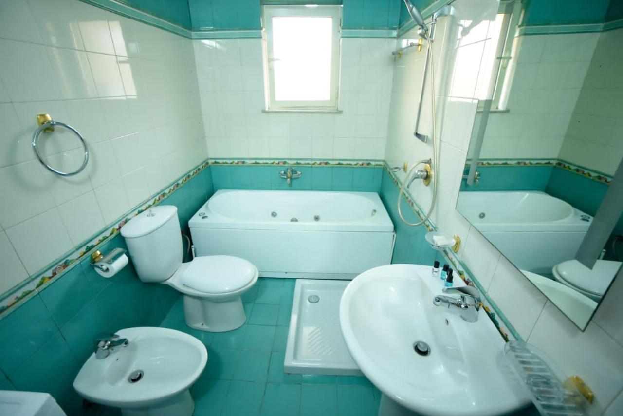 티라나 Amli Apartament 아파트 외부 사진